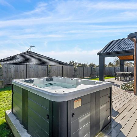 Regent Sanctuary - Martinborough Holiday Home Exterior photo